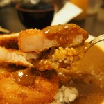 黒豚ロースかつカレー