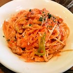 炉端イタリアン ICORIBI - セセリとトマトソースのパスタ