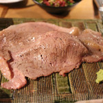 久茂地 肉寿司 - 