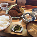 割烹清里 - ミックスフライ(¥800)