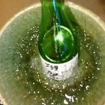 真南風 - 獺祭（300ml，3,300円）。