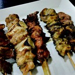 串焼き 季節料理 旬 - 串焼き 各200円