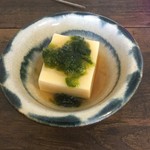 サンスーシー - こだわり卵の玉子豆腐　県産アーサー餡かけ