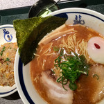 龍月 - ラーメンと半チャーハンのセット