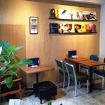 オルタナティブラウンジ - 