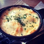 オルタナティブラウンジ - (季節のオススメメニュー)牡蠣のチーズたっぷりドリア