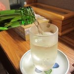 立ち呑み　かみなり - 日本酒をいただきました