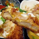 とんかつ ひのや - ロースかつ重850円