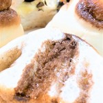 小麦の郷 - 湯種チョコロール　３個入り￥１５０