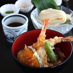 Large shrimp Ten-don (tempura rice bowl) and Inaniwa udon