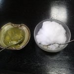かん袋 - 堺"かん袋"の くるみ餅 と 氷くるみ餅