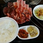 Yakiniku Takara Jima - 