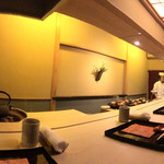 祇園 末友 - カウンター席をパノラマで