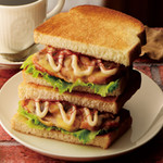 Toast sandwich with Nichinan chicken and lemon butter sauce