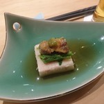 和海味処 いっぷく - お通しの蟹豆腐