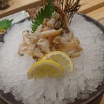 和海味処 いっぷく - ツブ刺し　豪華な盛り付けです