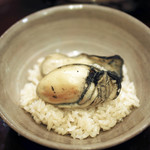 赤坂 詠月 - 三陸の岩手の山田湾の牡蠣の炊き込みご飯