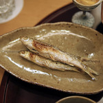 赤坂 詠月 - もろこの焼物