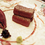 赤坂 詠月 - 蝦夷鹿の焼き物