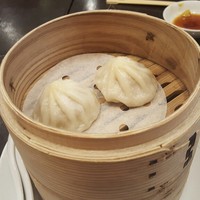 菜香新館 - 肉汁溢れる小籠包