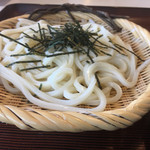 飛猿閣 - 麺肌はこんな感じ
硬めなので打ち込みうどんに良さそう