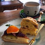 ルワム - お芋のタルトと栗のスコーン