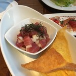 Manta & Pavilion Wine Bar - アヒ
