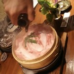 農園炉端しまぶた屋 - 瞬間泡盛蒸し