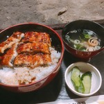 上村うなぎ屋 - 蓋をぱっかーんっと嬉しい瞬間(^^)