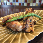 Bisteria Meli-Melo - 焼きたてのキッシュに特大サイズの岩牡蠣のフリット