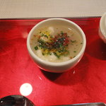 ビストロ 間 - トマトと長芋のスープ