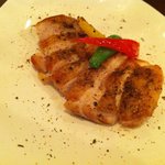 洋風居酒屋 ダイニング シュウ - 鶏肉のスパイス焼き