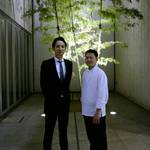 レストラン リューズ - 飯塚シェフ(右)、鈴木マネージャー(左)