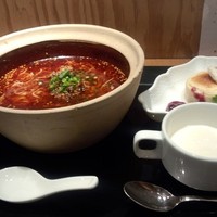 トゥーランドット 臥龍居  - 12月07日昼　辣香担々麺(杏仁豆腐付き)とココシノワ