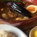 ココペリ ツリー ピープル - チキンカリー+牡蠣スープをプラス