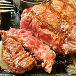 ステーキガスト - お肉の断面