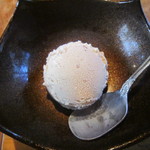 ごん助 - 栗のアイスクリーム