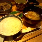 日々魚数寄 東木 - この御飯と味噌汁はお代わり自由です。