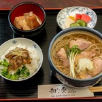 肉蕎麥面 (雞肉蕎麥面) 和迷你蛤蜊米飯套餐