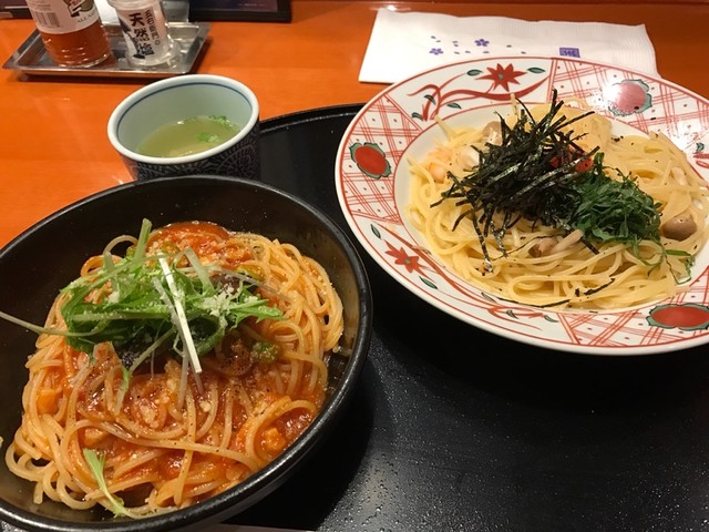 なすとアボカドのトマトソース 明太子と海老としめじの青じそ風味 By 室幌浪人 五右衛門 札幌オーロラタウン店 大通 パスタ 食べログ
