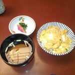 人形町今半 本店 - フワトロ卵かけご飯　赤だし　香の物