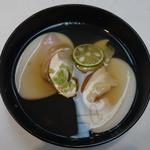 はまぐりと松茸の吸物