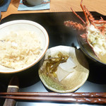 かま田 - 鯛飯と車エビの味噌汁