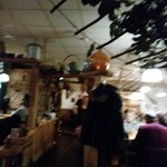 Der Alte Fritz - 店内明るいです