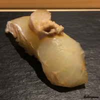 丸萬寿司 - 鯒 肝のせ