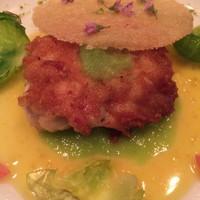 モナリザ 丸の内店 - 香ばしく焼いた白子のムニエルとフロマージュのクルスチアン添え