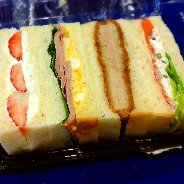 神戸屋のサンドイッチはやっぱり高い By 六条雛子 神戸屋キッチン 新横浜店 コウベヤキッチン 新横浜 カフェ 食べログ 神戸屋のサンドイッチはやっぱり高い By 六条雛子 神戸屋キッチン 新横浜店 コウベヤキッチン 新横浜 カフェ 食べログ