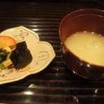お料理 佐藤 - 香の物　自然薯の味噌汁