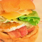 ミサロッソ - ベーコンエッグチーズバーガー500円