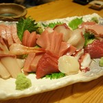 手打蕎麦 とし庵 - 本マグロメインの刺し盛り